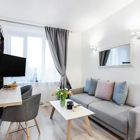 Cozy Naugarduko Close To Old Town Apartment