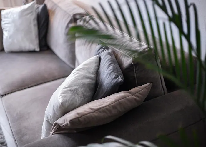 Cozy Naugarduko Close To Old Town *